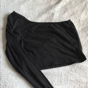 one sleeve black crop top